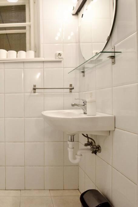 Apartment Standard By Hi5 - St. King Street 6. *